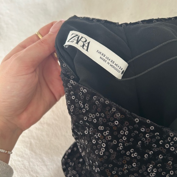 Zara Sequin Top - Picture 3 of 8